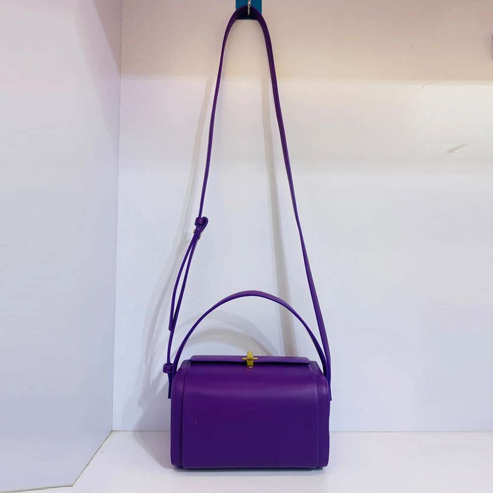 Box Small Boston Designer Handbags For Women 2023 New Fashion Square Lock Decoration Shoulder Crossbody Bag Purse