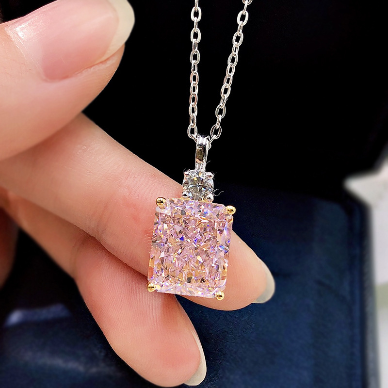2025 Sparkling Square Pendant Luxury Jewelry Real 100% 925 Sterling Silver Radiant Cut 10*12mm Pink Moissanite Diamond Party Women Wedding Clavicle Ne