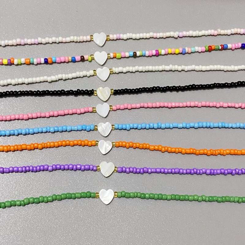 New Nature Shell Love Heart Choker Girl Spring Summer Fashion Small Colorful Glass Beads Necklace Gift for Friend