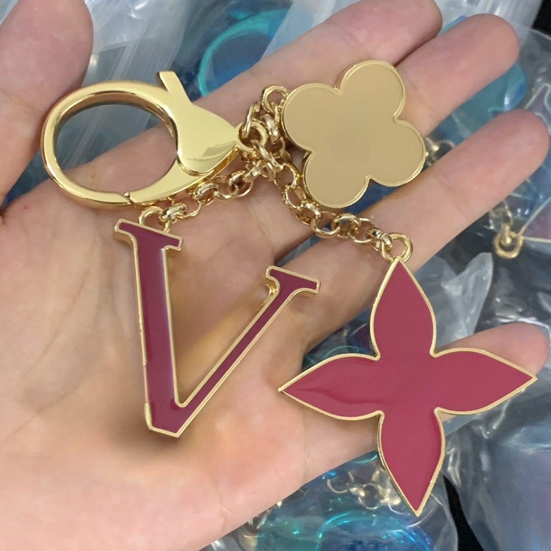 Y83 Handmade designer keychains Fashion luxurys Key designers Buckle lovers Car Keychain Keychains Men Women Bag Pendant Accessories brand