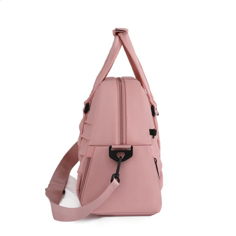 Gym Duffel Bag for Men or Women with Shoe Laptop Wet Compartment Perfect Sports or Workout Shoulder Bag with Multiple Pockets 250303