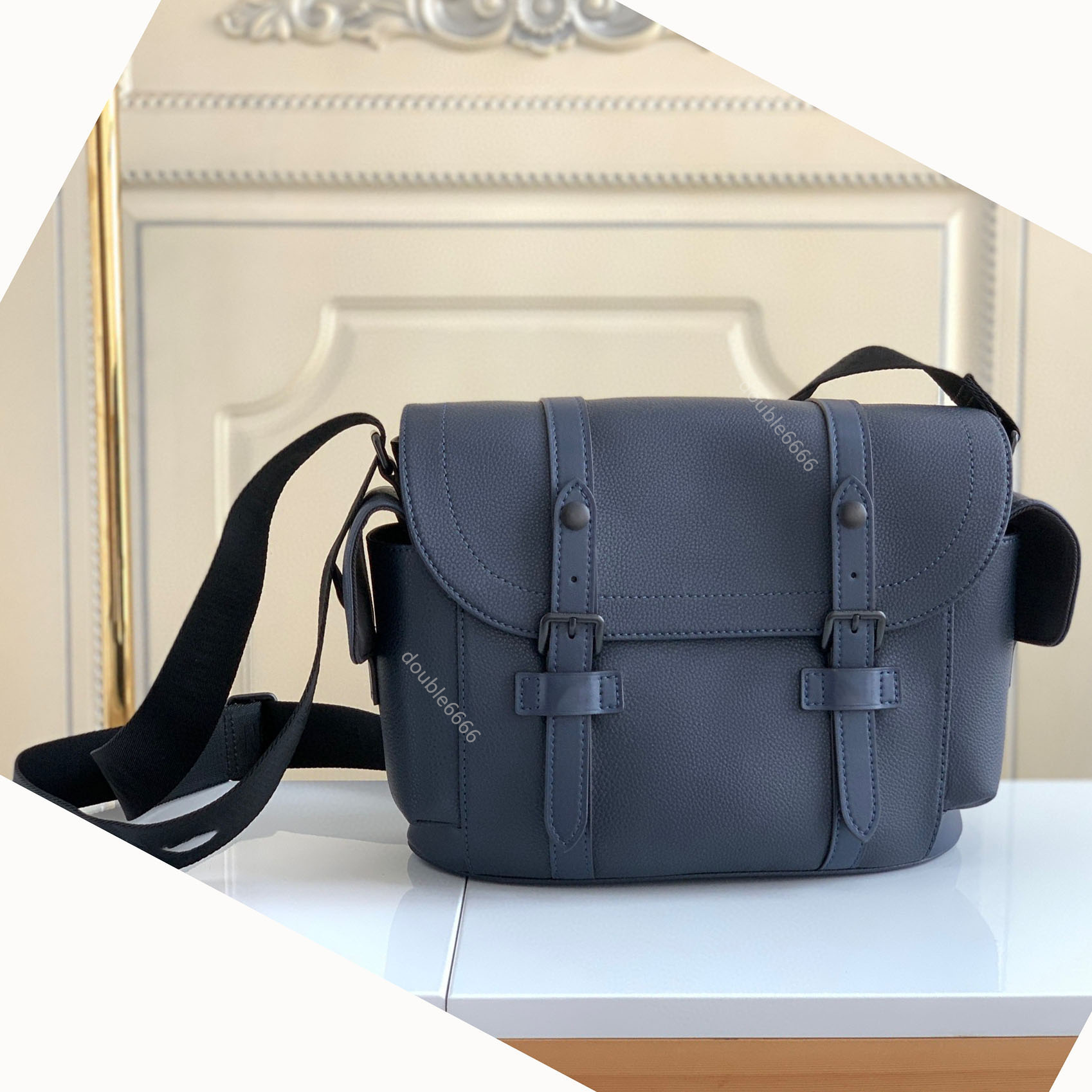 Briefcases Luxury Men handbag BRIEFCASE computer bag Real Leather Totes Shoulder Postman bag