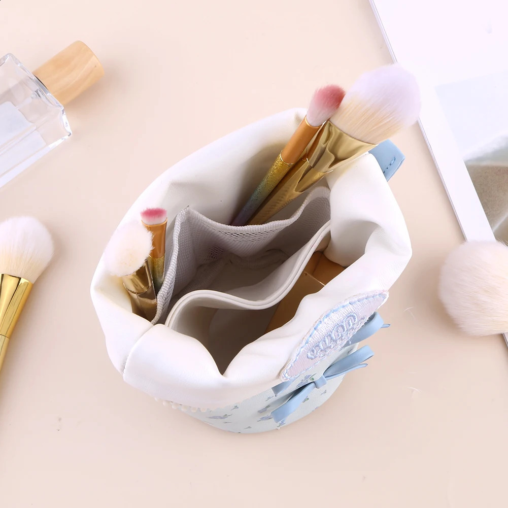 Ship from US Women Leather Makeup Bag Bow Toiletry Large Capacity Organizer Aesthetic Portable Cosmetic Storage 250305FBB
