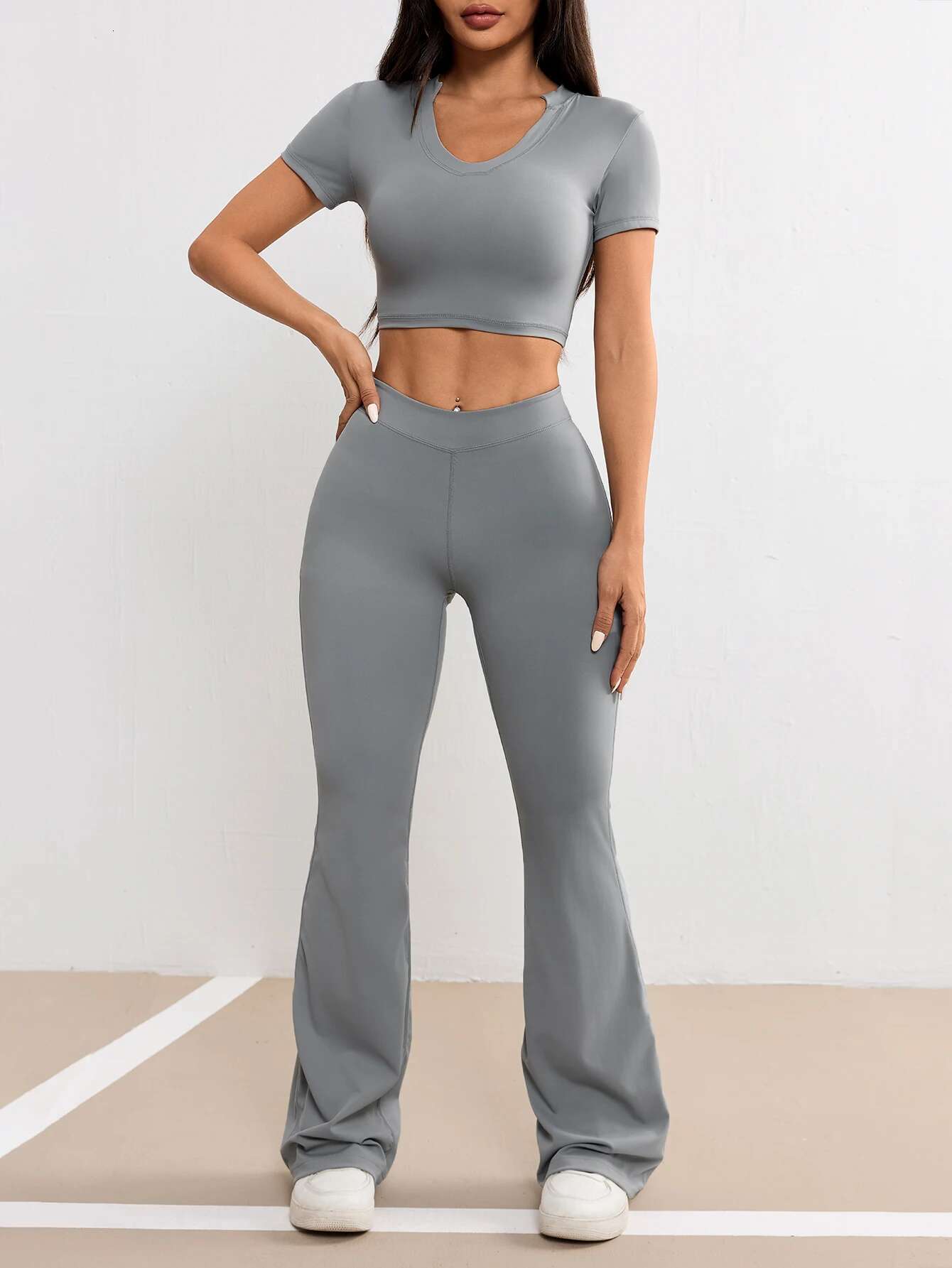 2 PCS Sets For Women Gym Wear Workout Breathable T Shirts Fiess Flare Pant Jogging Leggings Activewear Yoga Suit