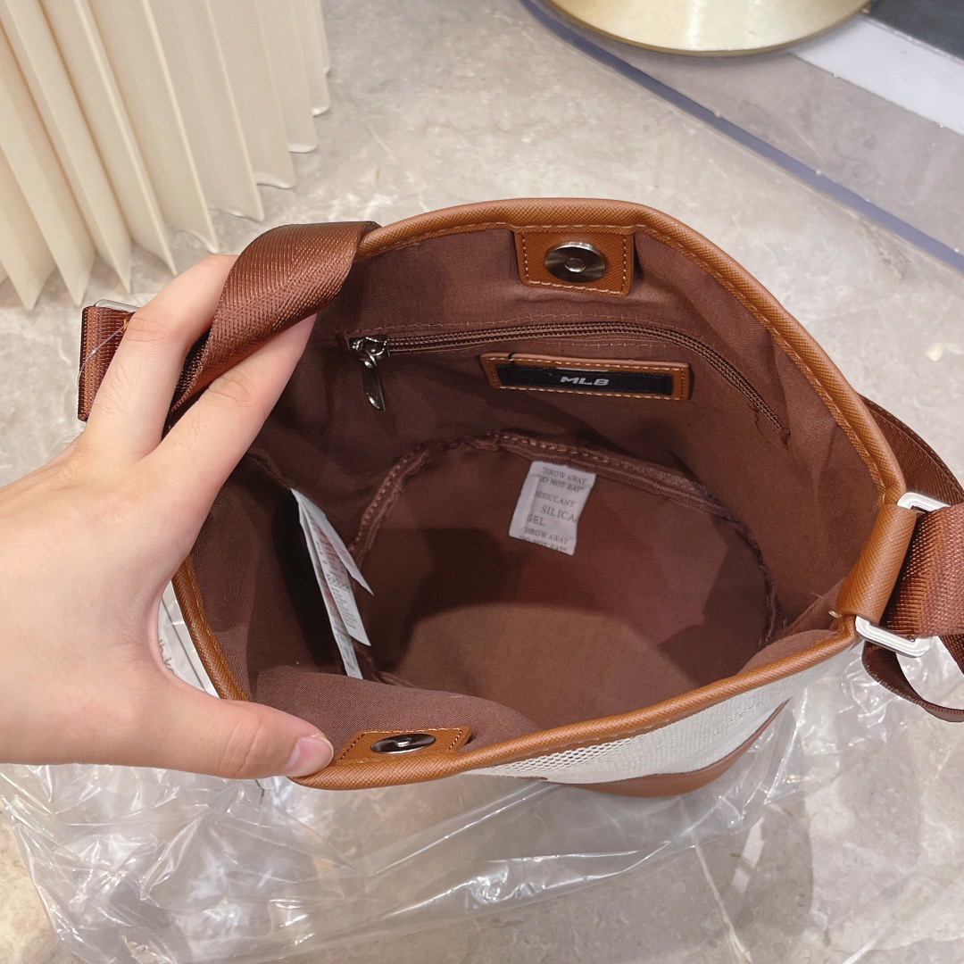 Bucket bag Designer Bag Luxury pure Cowhide style crossbody bag fashionable Handbag Women Crossbody Black and Yellow Shoulder Bag New Designer Bag