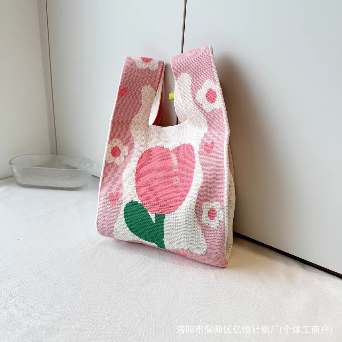 Popular Internet Celebrity Cartoon Flower Handbag, Women's Knitted Yarn Water Bucket Bag, Hundred Clutch Carrying Casual Tote Bag