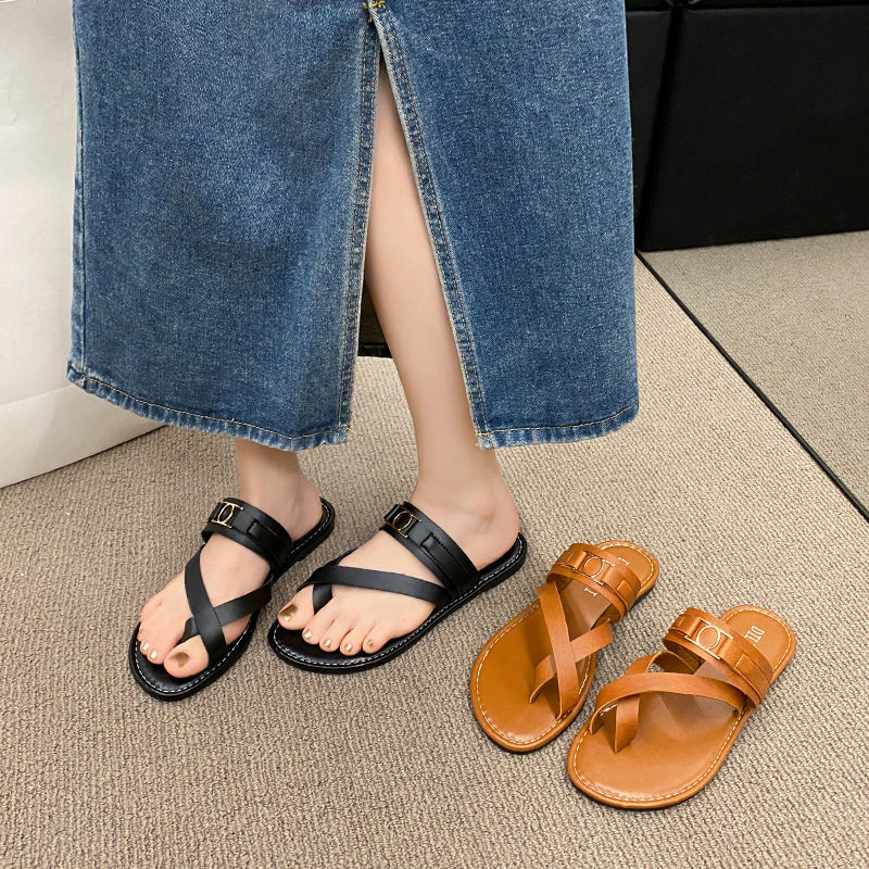 Free Shipping 2025 new slides designer Slippers for womans flat sandals fashion Peep Toe slipper outdoor Indoor holiday women shoes