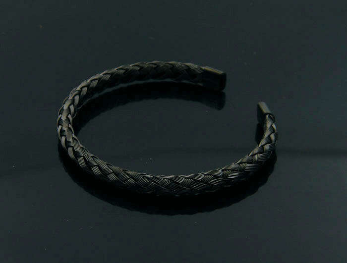Exaggerate and domineering Fried Dough Twists braid open bracelet, simple personality, 100 matching accessories