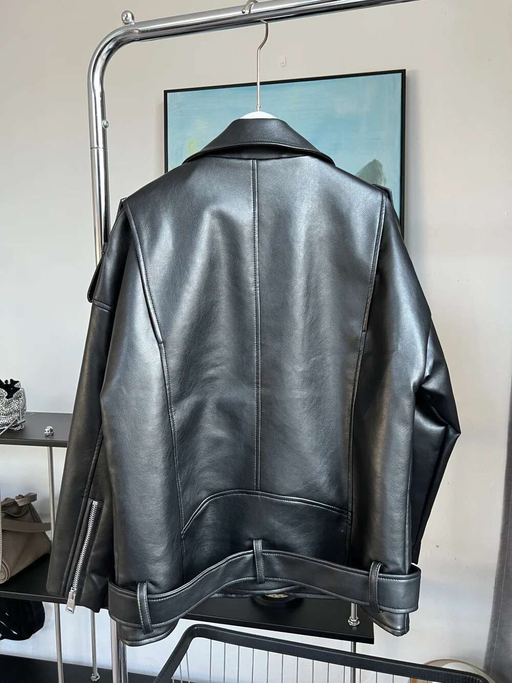 Imitation Leather Motorcycle Loose Jacket For Ladies 2024 New Epaulette Decoration Diagonal Zipper Down Shoulder Lazy Coat