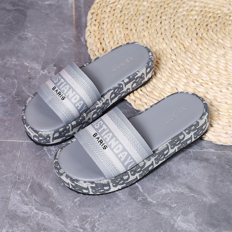Free Shipping 2025 slides designer Slippers for womans sandals Platfor fashion summer slipsole slipper outdoor Indoor shoes women dh1102140405