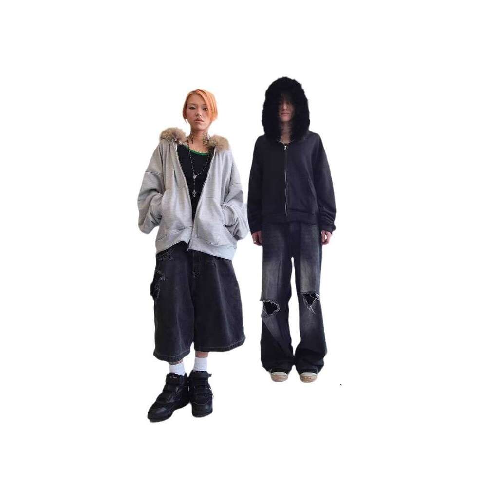Sweatshirt fashion trend loose cool with fur and fleece winter outdoor skiing jacket