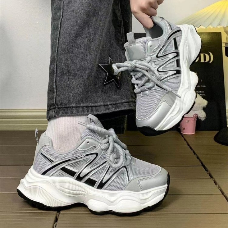 free shipping designer casual shoes women womens white grey sliver black breathable outdoor sports runner running shoe trainers sneakers fashion