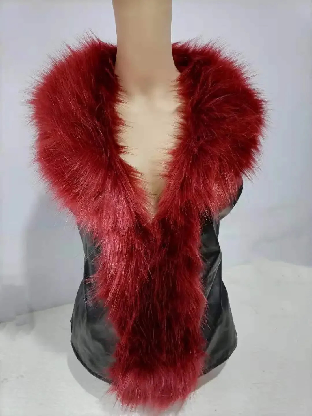 Womens Leather Jacket Fur Collar Stitching Simulation Oversized Raccoon Autumn Winter Solid Color Sleeveless Vest Coat 250226