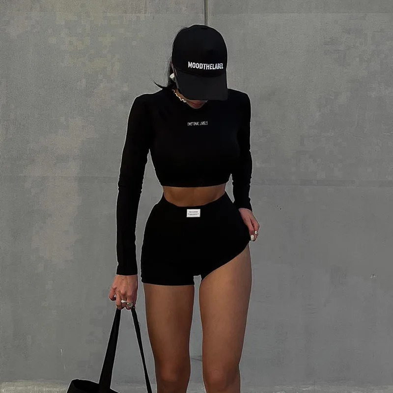 European and American SpringSummer Round Neck Long Short sleeved 34 Shorts Two piece Womens Fashion Sports Versatile Set 250304