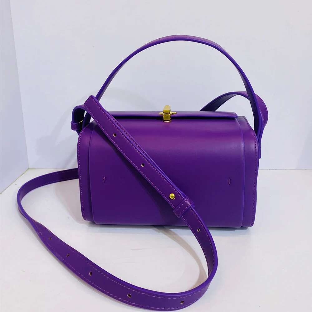 Box Small Boston Designer Handbags For Women 2023 New Fashion Square Lock Decoration Shoulder Crossbody Bag Purse