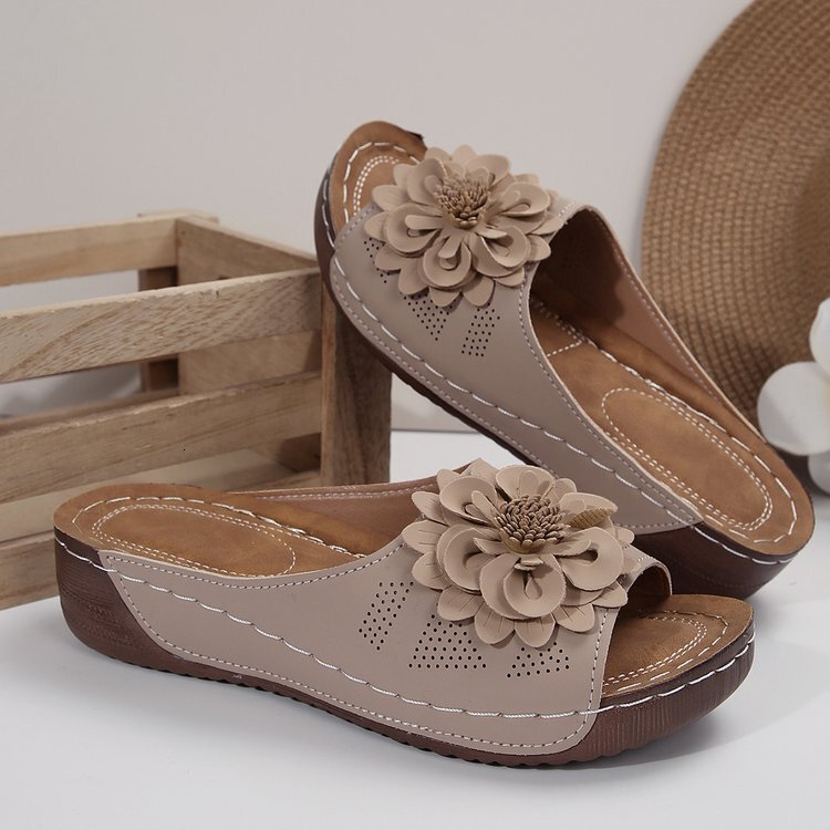 Flower Fish Mouth One Cool Slippers 2025 Summer New Beach Thick Bottom Open Toe Swinging Line Women's Shoes ddmykukumalu