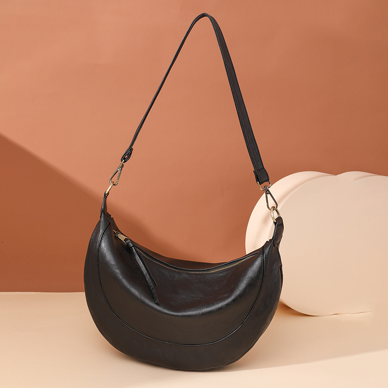New Handbag For Commuting Niche Crescent Shaped Bags, Women's Bag, One Shoulder Crossbody Bag