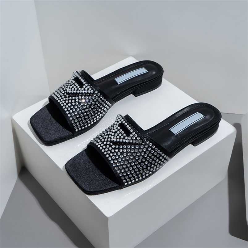 Red soled shoes, slippers, sandals, sports shoes, boots famous rhinestone triangle outerwear