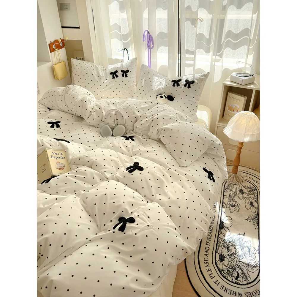 Bow Polka Dots Duvet Cover 4pcs Bedding Set Girly White Quilt Cover Polyester Comforter Cover 1 Flat Sheet with 2 PillowcasesT250304