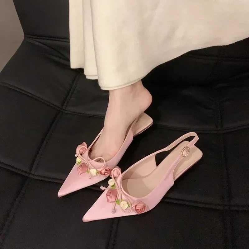 2025 New Spring and Autumn Fi Flower Sweet Pointed Shallow Mouth Bow Needle Buckle Casual Thin High Heel Wens Shoes Y250304