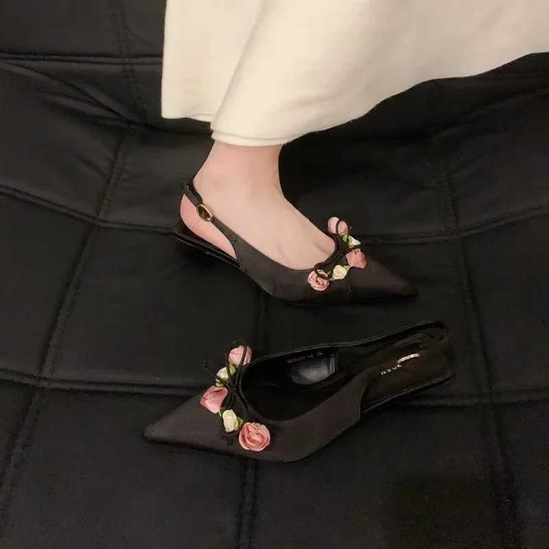2025 New Spring and Autumn Fi Flower Sweet Pointed Shallow Mouth Bow Needle Buckle Casual Thin High Heel Wens Shoes Y250304