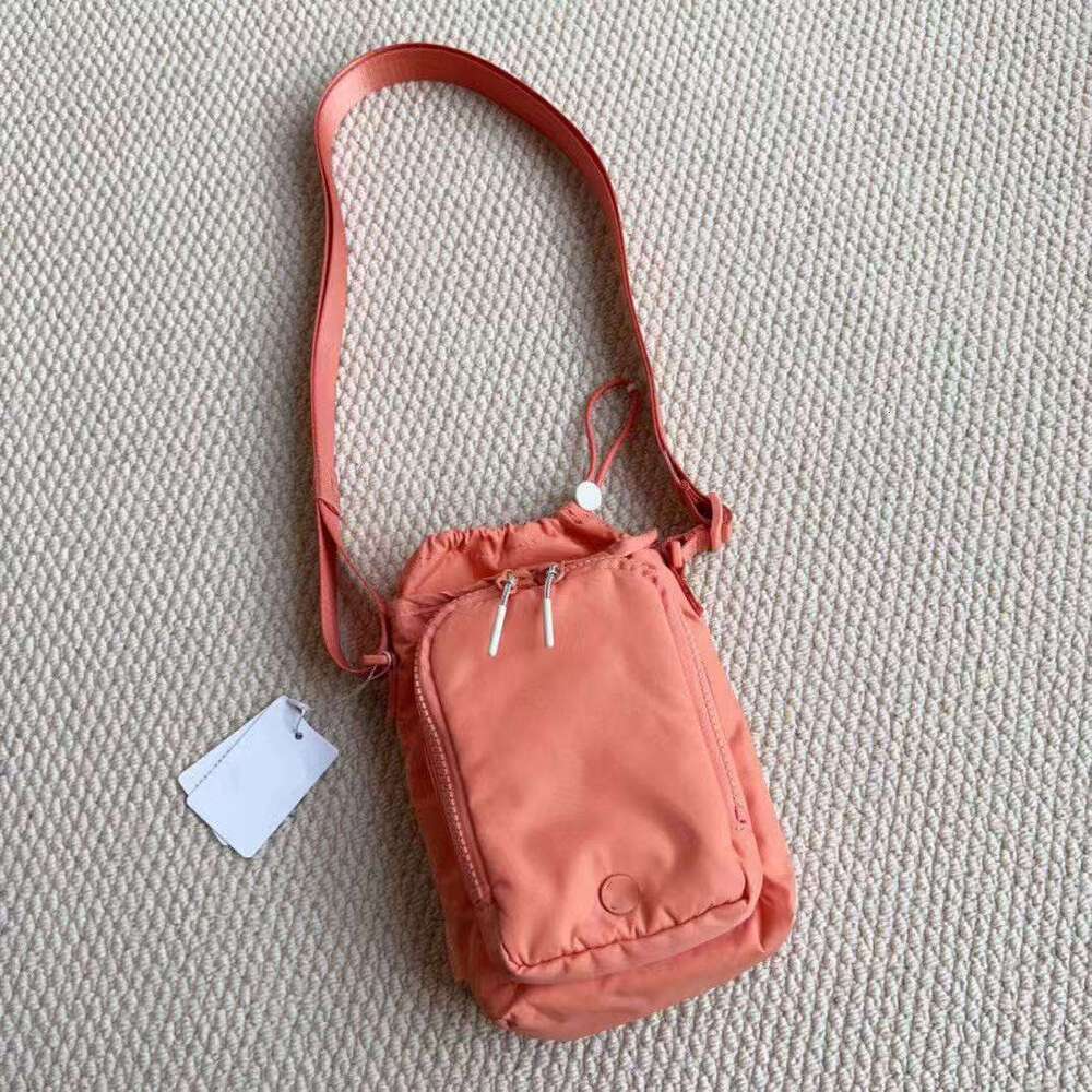 New Small Crossbody Shoulder Men's Women's Yoga Bag, Outdoor Fitness And Leisure Live Broadcast