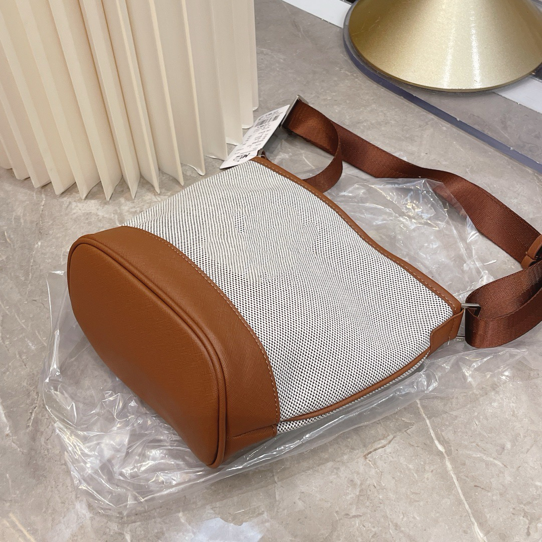 Bucket bag Designer Bag Luxury pure Cowhide style crossbody bag fashionable Handbag Women Crossbody Black and Yellow Shoulder Bag New Designer Bag