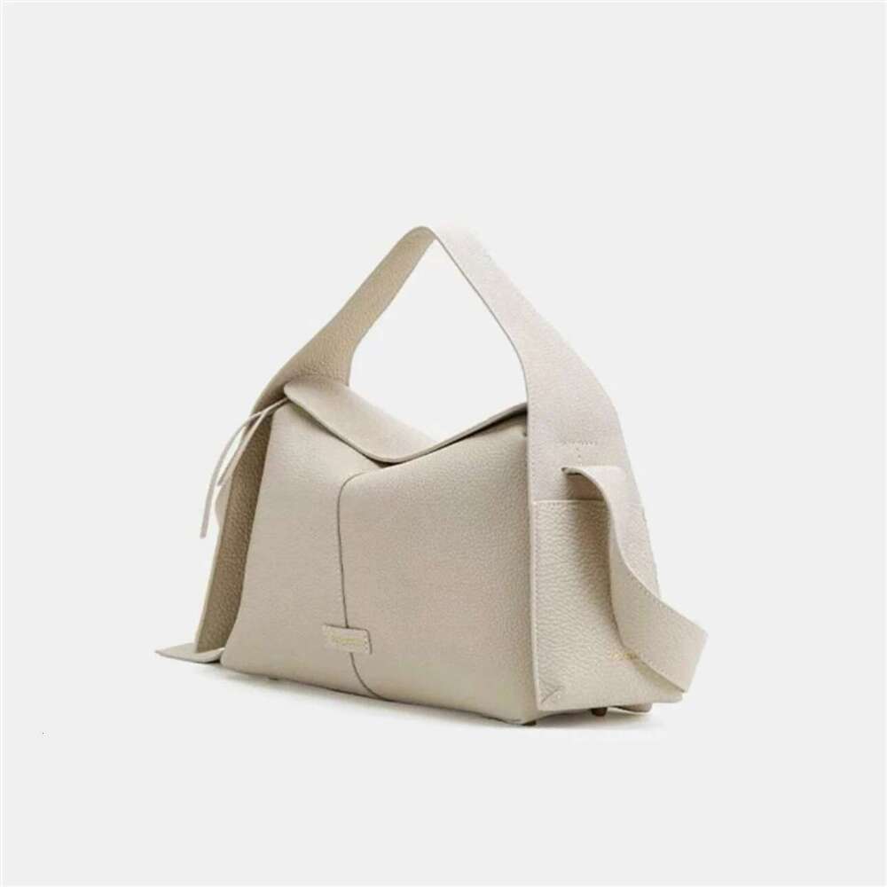2025 New Eaves Niche Single Shoulder Handbag Hanging Ear Crossbody Song Small Square Women's Bag Series