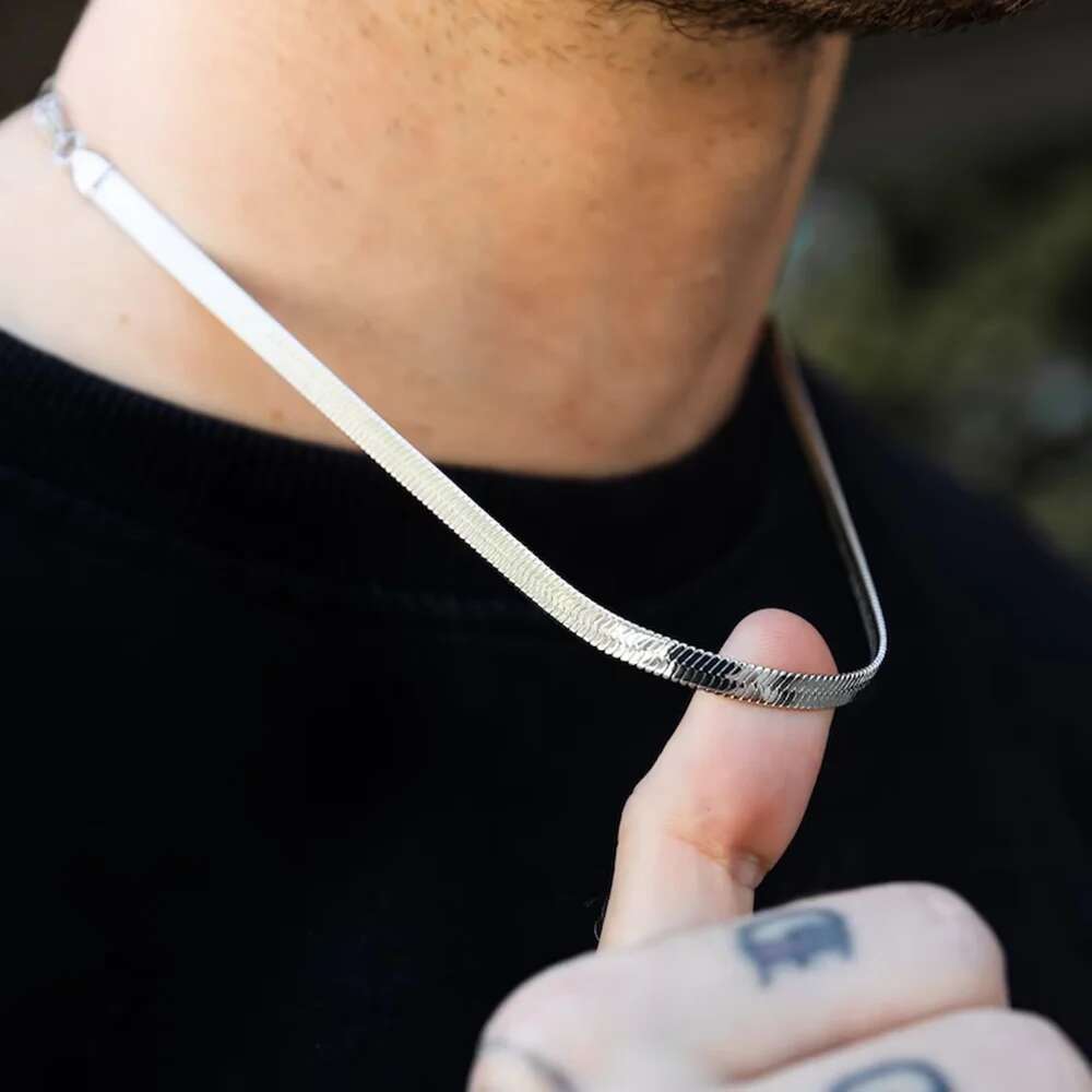 Hip Hop Snake Chain for Men New Fashion Stainless Steel Sier Color Necklace Jewelry Accessories Party Gift