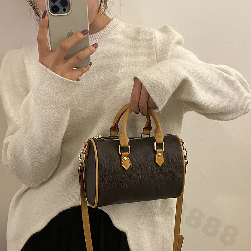 Classic new designer Bag Shoulder Handbag top Quality Crossbody Tote For Women Large Genuine Leather stock Luxurys Handbags 16 mini Purses woman Large Small