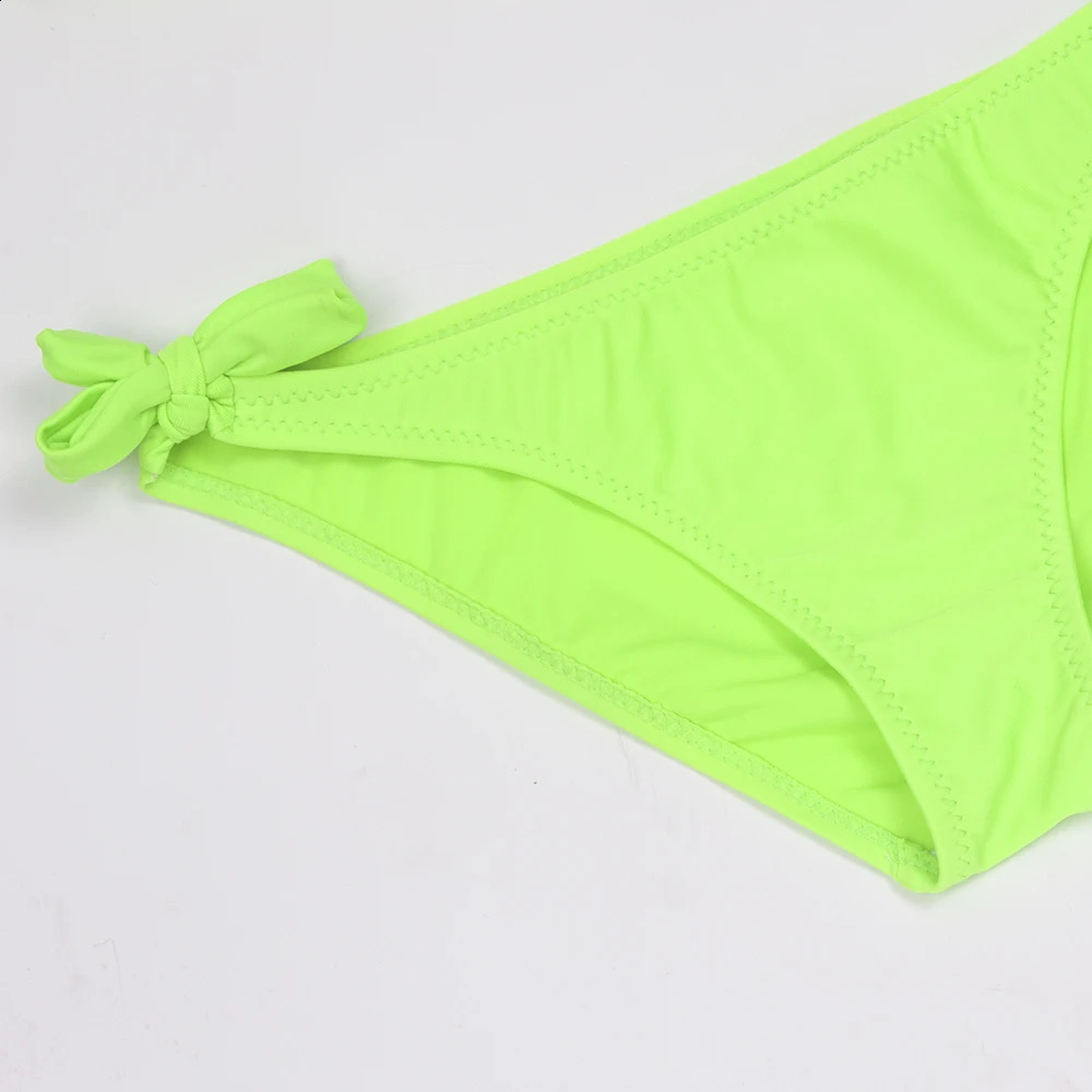 Tassel Girls Kids Swimsuit Swimwear Solid Swimming Suit Children Bandage Bikinis Holiday Beach Baby Biquini Infantil 250304