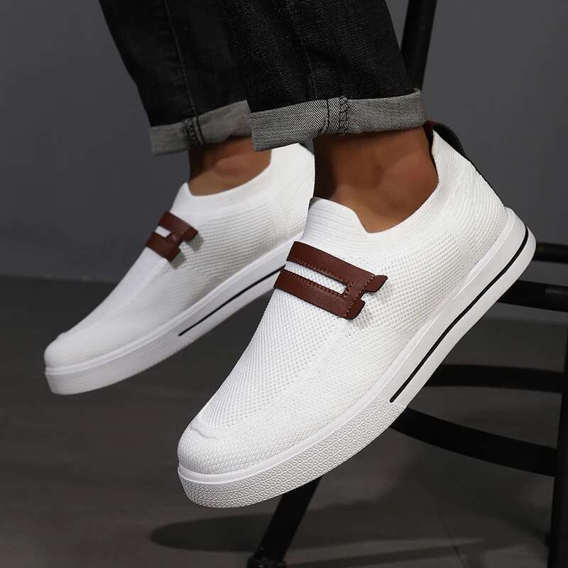New Mesh Breathable Casual Outdoor EVA Soft-Soled Walking Lightweight Comfortable Men Sports Shoes