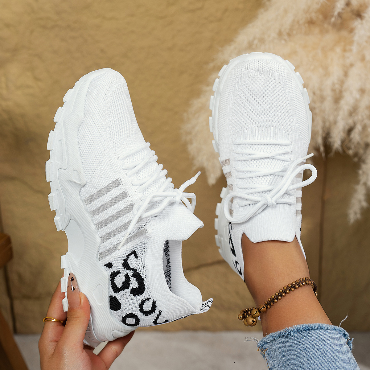 2025 New Spring/Summer Fashion White Mesh Breathable Sports Shoes Designer Korean Edition Casual Shoes Size 43 Trendy Casual Sports Shoes