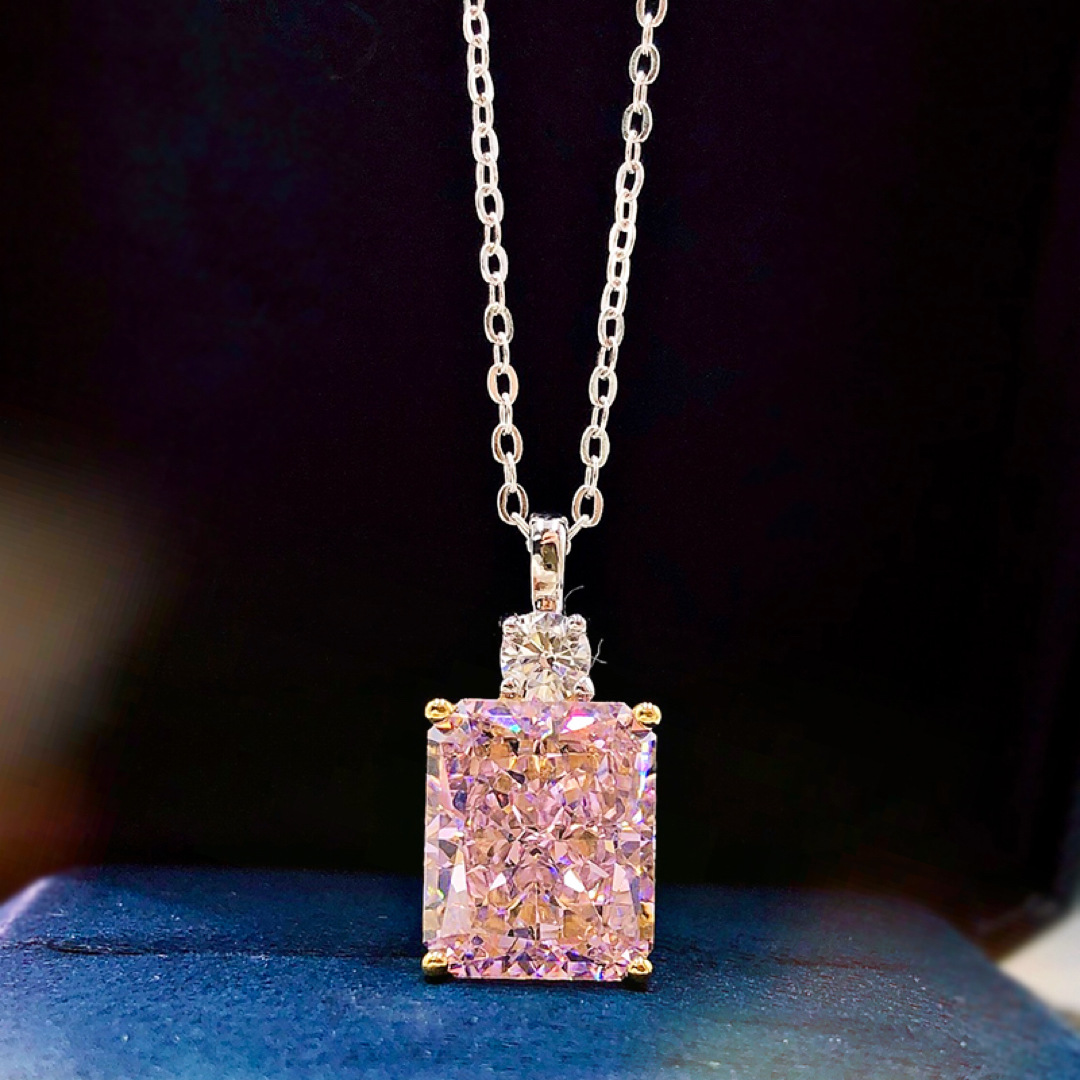 2025 Sparkling Square Pendant Luxury Jewelry Real 100% 925 Sterling Silver Radiant Cut 10*12mm Pink Moissanite Diamond Party Women Wedding Clavicle Ne