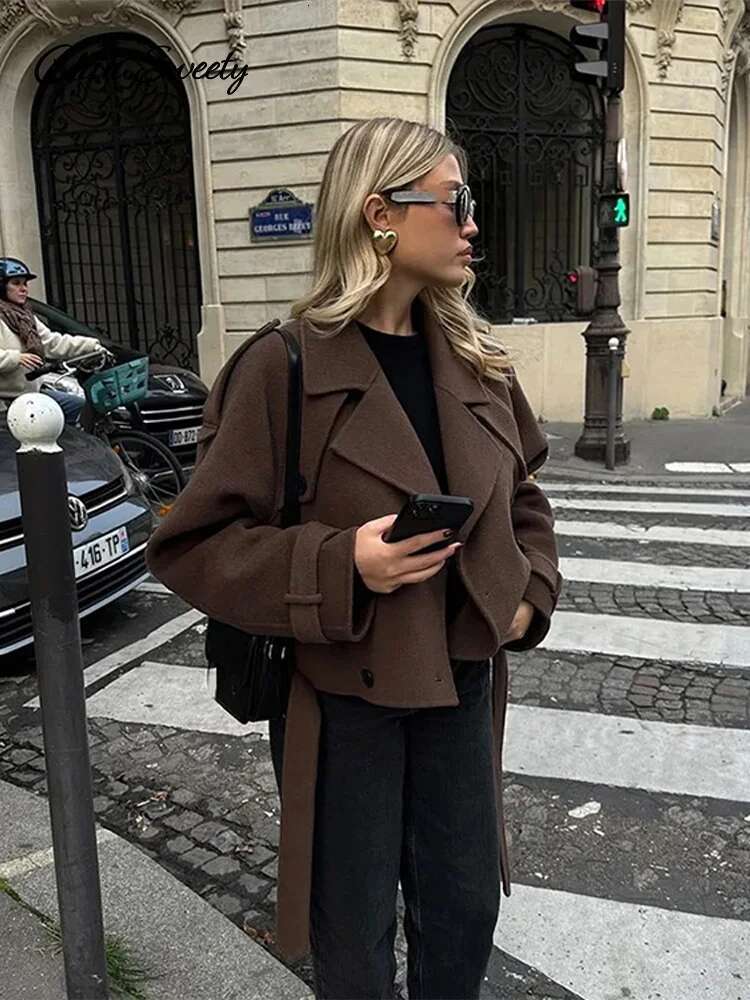 Casual Lapel Short Trench Coat For Women With Belt Long Sleeve Elegant Double Breasted Jacket Autumn Winter Vintage Outwear