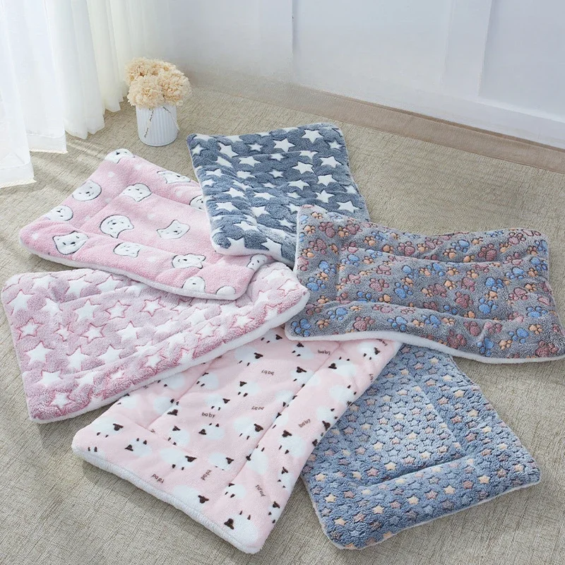 Floor Mat Cat Dog Universal Blanket Pad Pet Supplies Autumn and Winter Pet Sleeping Pad Thickened Warm