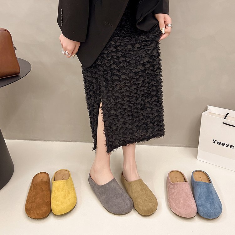 2025 Spring New Shoes with Thick Bottom Comfortable Matte Leather Casual Designer from South Korea, Women's Outdoor Slippers, Trendy Casual Sanda