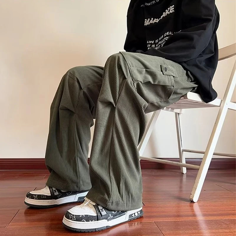 2024 Corduroy Cargo Pants Men Y2K Vintage Baggy Wideleg Trousers Straight Casual High Street Army Green Mens 250304