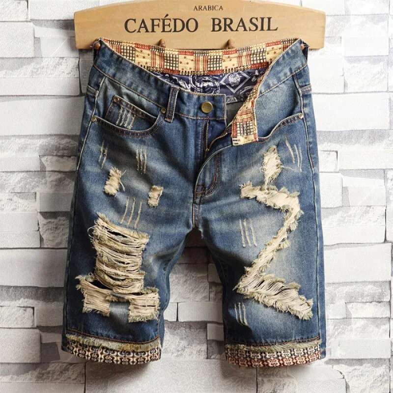 Summer 2024 Men's Ripped Beggar All-Match Fashion Locomotive Style Fifth Pants Casual Retro Distressed Pirate Shorts