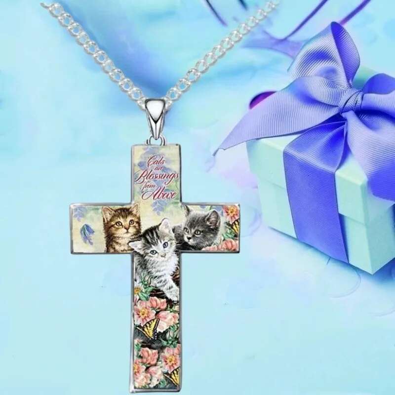 Stylish and Exquisite Three Cats Cross Pendant Necklace Kid Christian Religious Jewelry Accessories for Friend Birthday Gift