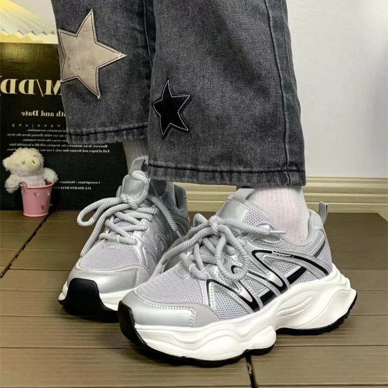 free shipping designer casual shoes women womens white grey sliver black breathable outdoor sports runner running shoe trainers sneakers fashion