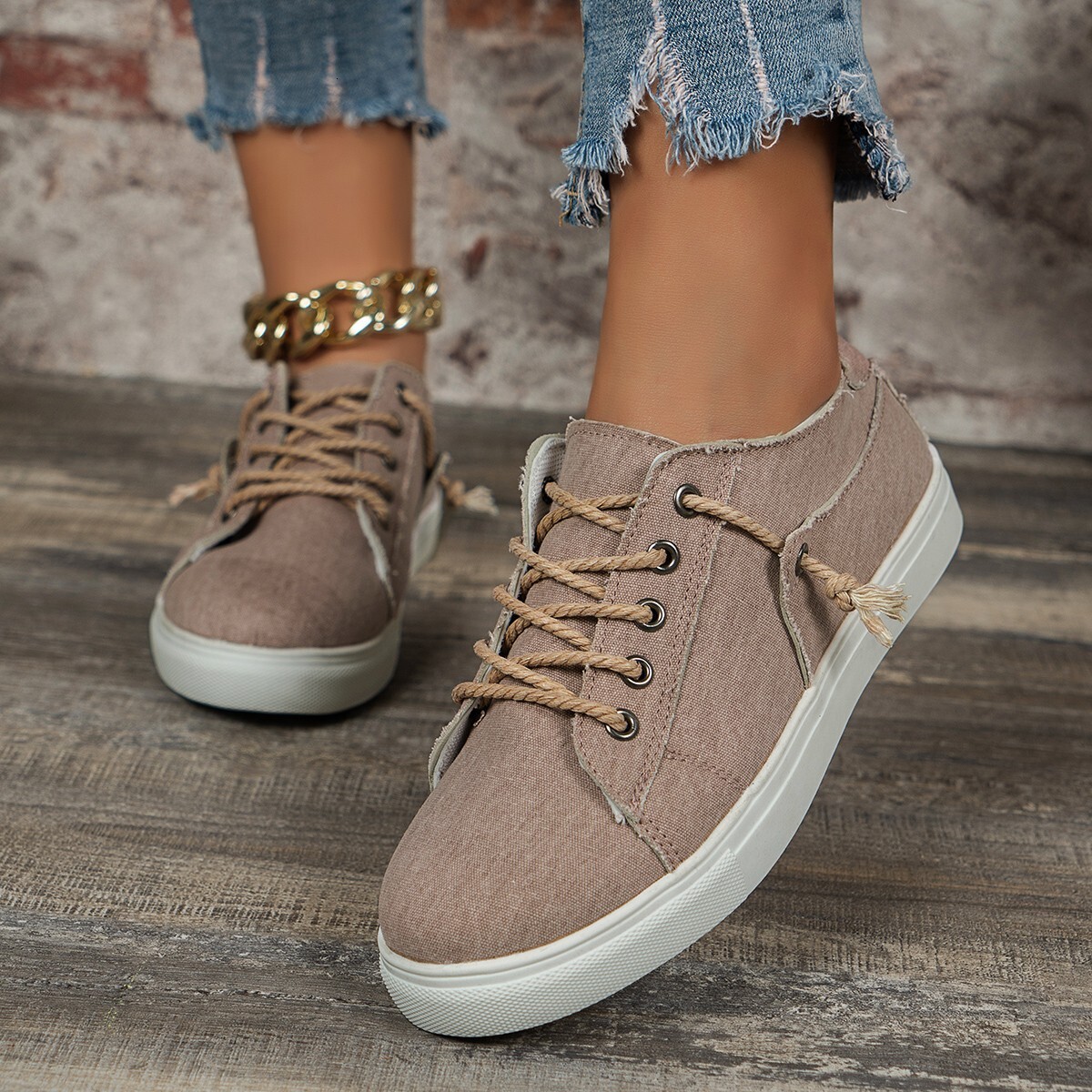 Single shoe 2025 new fashion casual plus size college women's spring and autumn style thick sole ddmykukumalu
