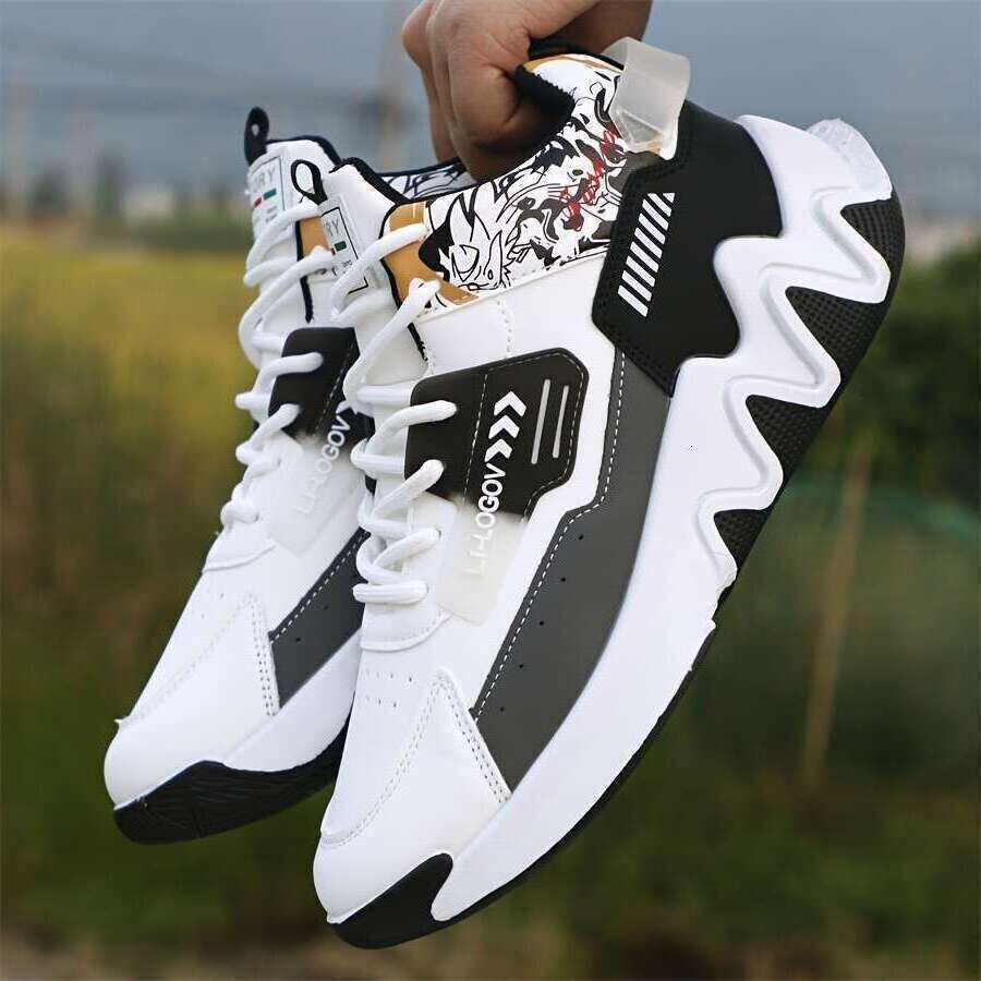 fashionable high top running cartoon pattern, casual style, comfortable non slip lace up sports shoes, PU upper, fabric ing, rubber sole, run ning,