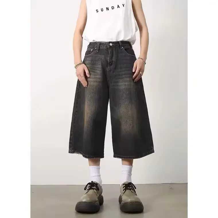 American Style Vintage Mens Jeans Loose Fit Wide Leg Straight Leg Denim Shorts Sensibility Design For Summer WholesaleT250305