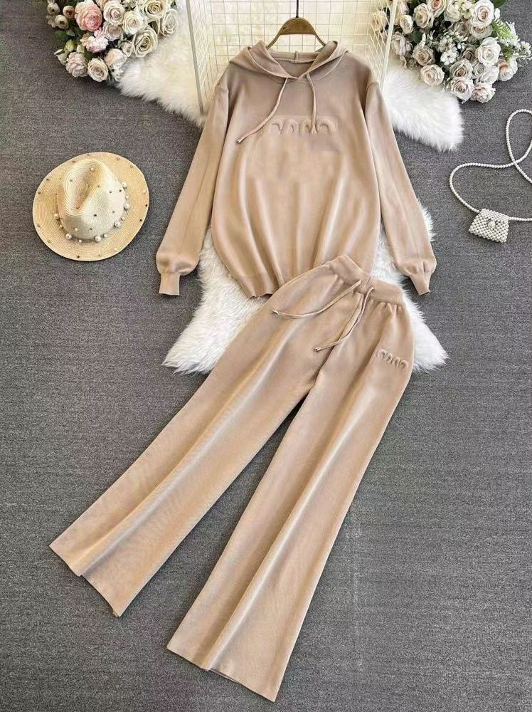 Fashion set women's Korean loose knit hoodie two-piece casual high waisted slim straight leg wide leg pants..