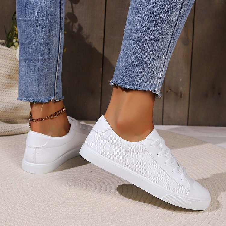2025 Spring New Single Korean Fashion Round Head with Flat Bottom Multi functional Casual Shoes Designer Large White Shoes Trendy Casual Sports Shoes
