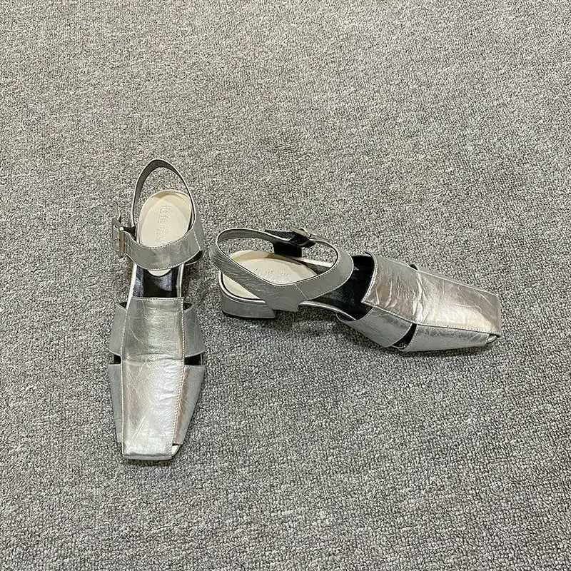Summer hollow womens sandals Sier short and chubby pump luxury design buckle strap sling back gladiator Roman shoes Zapatos De MujerXJ2500305
