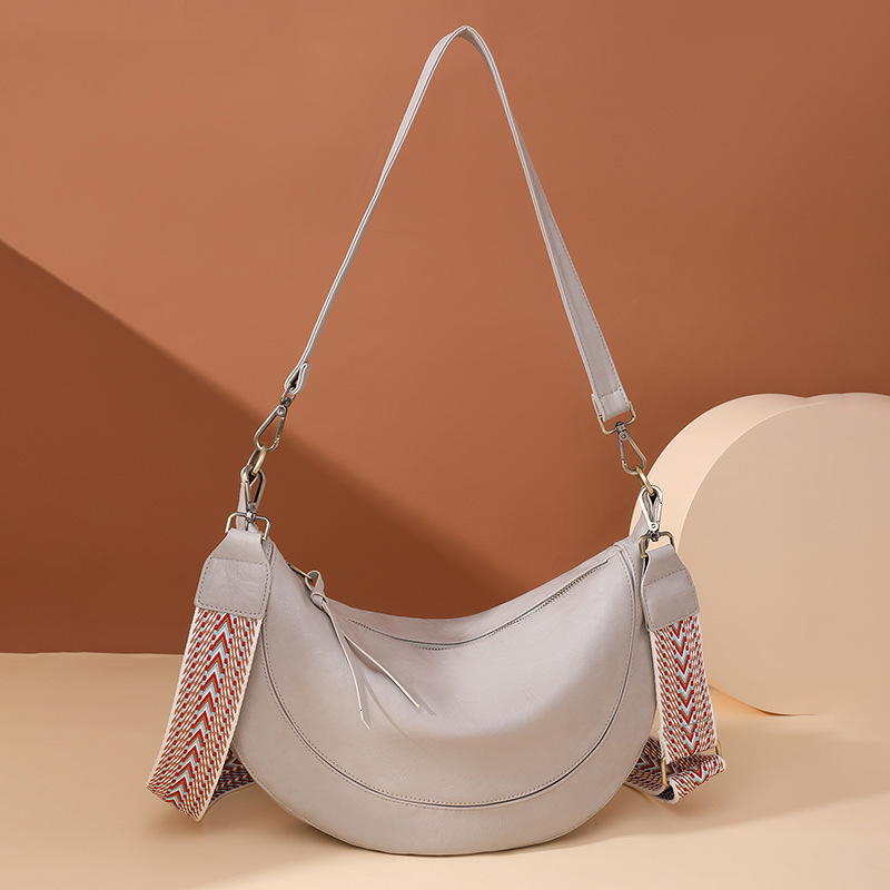New Handbag For Commuting Niche Crescent Shaped Bags, Women's Bag, One Shoulder Crossbody Bag