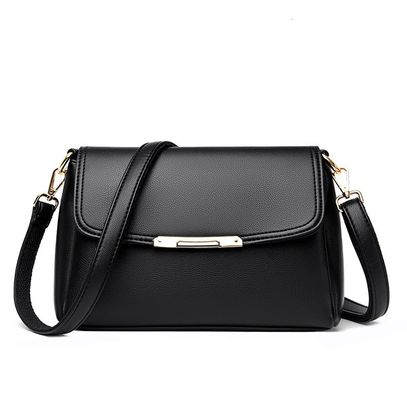 Middle Aged Women's Mom 2024 New Single Shoulder Underarm Small Solid Color Large Capacity Versatile Style Crossbody Bag
