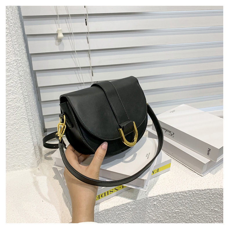 Free Shipping New Designer Bag Minimalist Women's Small Handbag Fashion Single Shoulder Underarm Saddle Bag Wallet